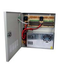 FUENTE DE PODER SAXXON 12V CD 30 AMPERES DISTRIBUIDOR PARA 18 CAMARAS 165 AMPERES POR CANAL CE FCC CERTIFICACION UL
